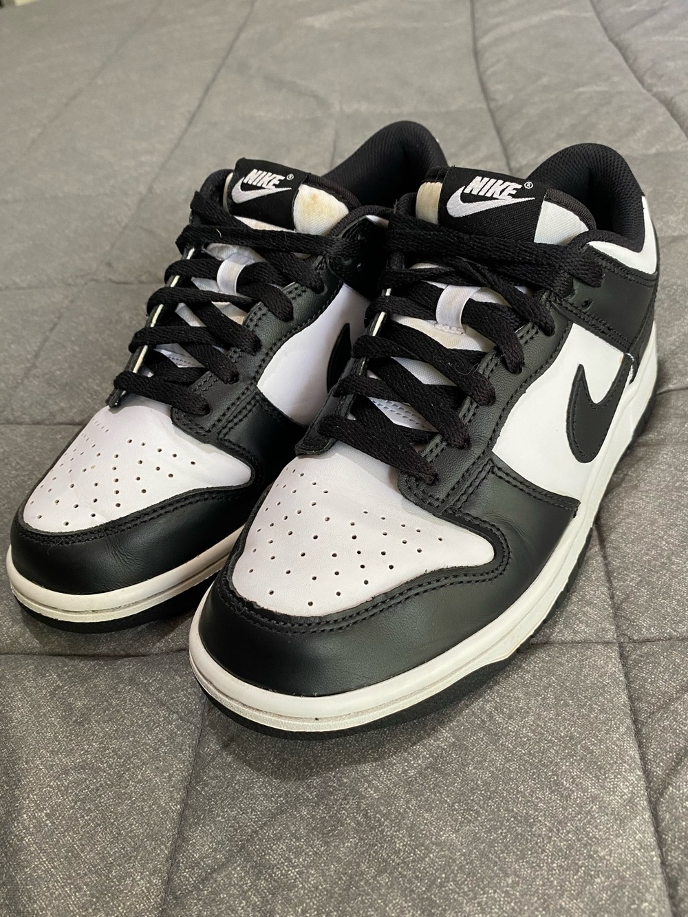 Nike Panda Dunks Low-Top Sneakers